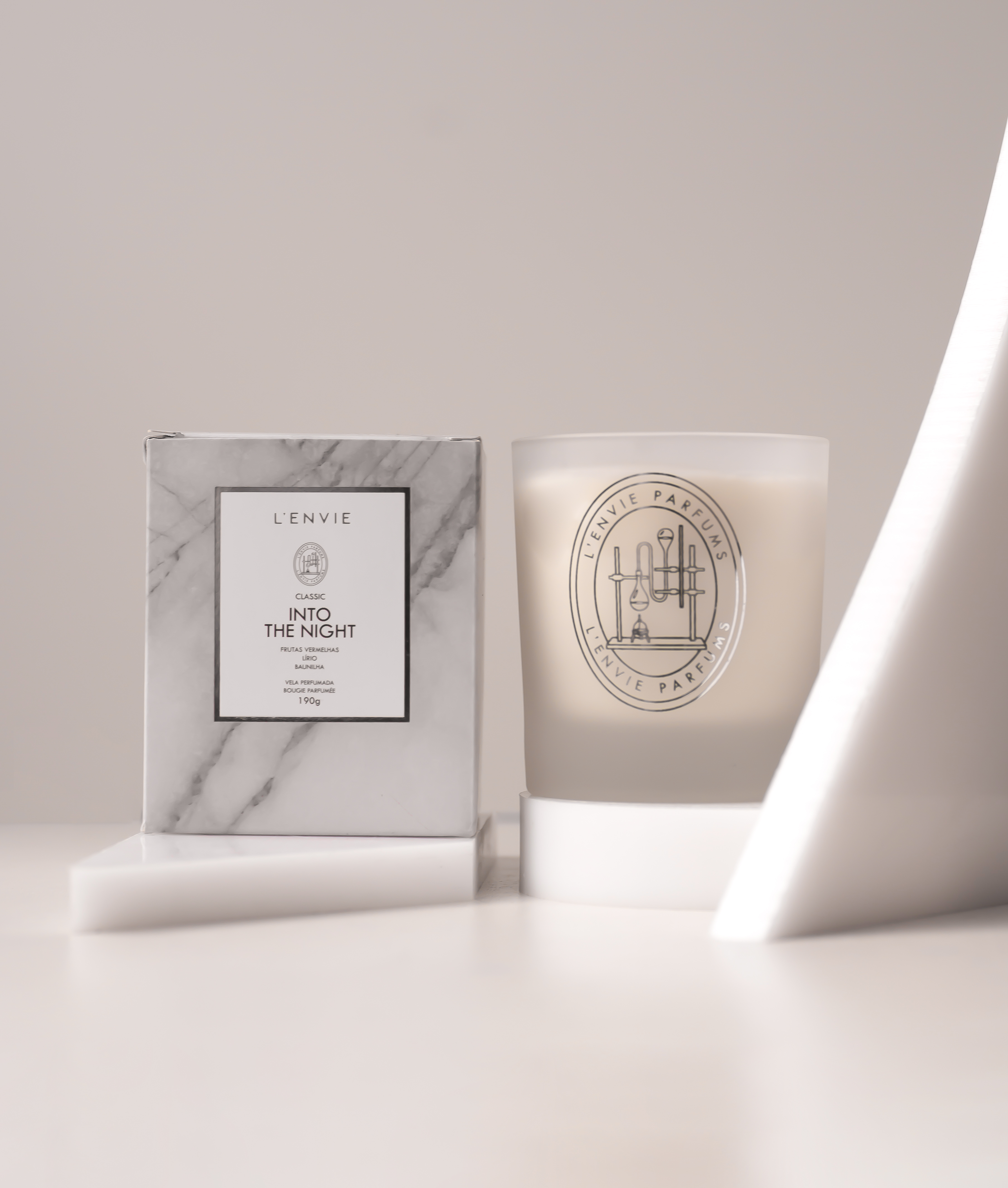 Vela Perfumada 210 g Into The Night - Classic